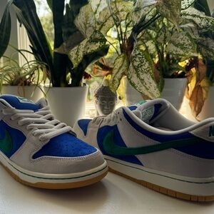 Brand new never worn Dunk Low SB ‘Hyper Royal Malachite’.